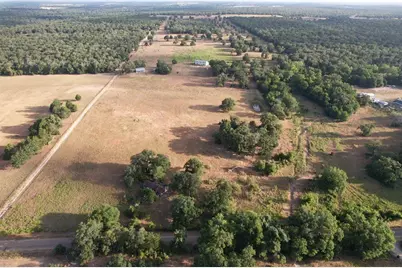 2542 County Road 306, Lexington, TX 78947 - Photo 36