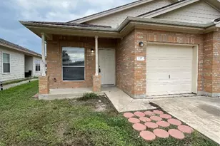 137 Marvin Cove, Hutto, TX 78634 - Photo 2