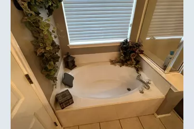 1706 Rosenborough Cove, Round Rock, TX 78665 - Photo 32
