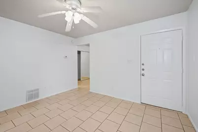 2500 Burleson Road #709, Austin, TX 78741 - Photo 4