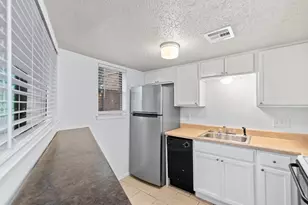 2500 Burleson Rd, Austin, TX 78741 - Photo 6