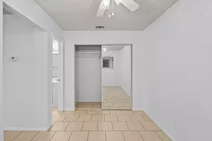 2500 Burleson Rd, Austin, TX 78741 - Photo 20