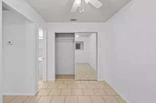 2500 Burleson Rd, Austin, TX 78741 - Photo 20