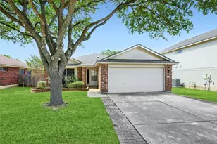 1617 Balmorhea Ln, Round Rock, TX 78664 - Photo 2