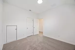 177 Hornet St, Elgin, TX 78621 - Photo 24