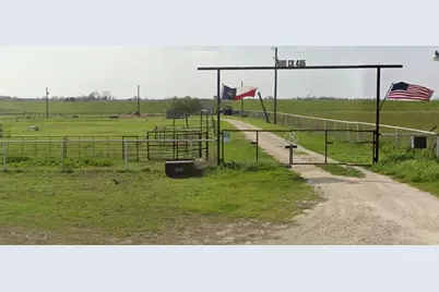 600 County Rd 405, Taylor, TX 76574 - Photo 12