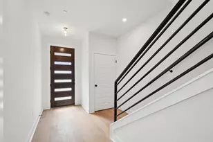 200 W 56th St, Austin, TX 78751 - Photo 2