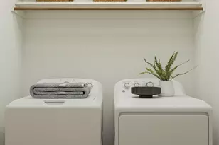 102 Donnington Dr, Hutto, TX 78634 - Photo 6