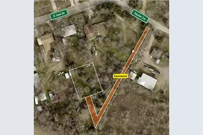 713 E 2nd Street, Elgin, TX 78621 - Photo 1