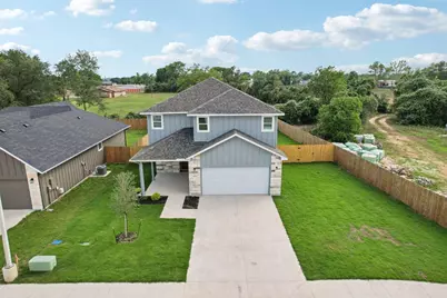 113 Callie Street, Smithville, TX 78957 - Photo 2