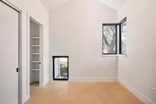 208 El Paso St, Austin, TX 78704 - Photo 22