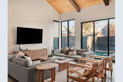 208 El Paso Street, Austin, TX 78704 - Photo 6