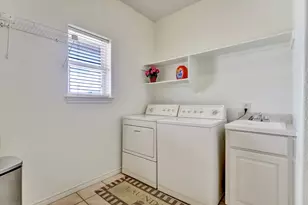203 Dunkeld Dr, Spicewood, TX 78669 - Photo 18