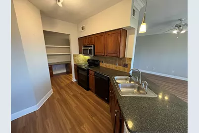 7701 Rialto Boulevard #125, Austin, TX 78735 - Photo 10