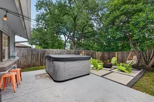 2526 McGregor Dr, Austin, TX 78745 - Photo 28