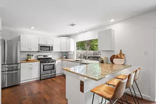 2526 McGregor Dr, Austin, TX 78745 - Photo 6
