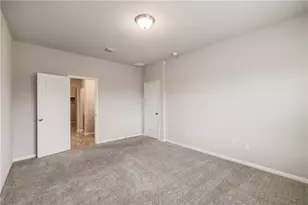 2920 Bridekirk Dr, Round Rock, TX 78664 - Photo 12