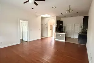 398 Mesa Dr, Del Valle, TX 78617 - Photo 4
