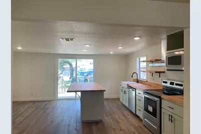 510 Avenue F Avenue, Marble Falls, TX 78654 - Photo 6