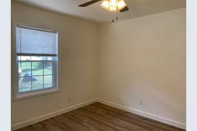 510 Avenue F Avenue, Marble Falls, TX 78654 - Photo 8