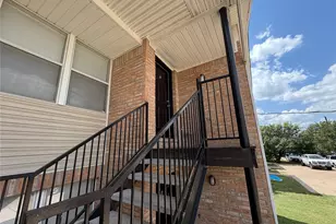 2214 Katy Ln, Georgetown, TX 78626 - Photo 2