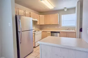 2214 Katy Ln, Georgetown, TX 78626 - Photo 6