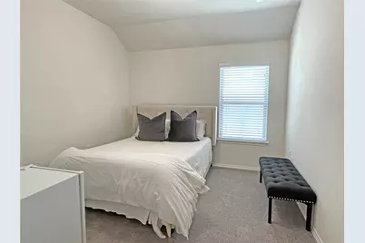 13313 Henneman Drive, Pflugerville, TX 78660 - Photo 12