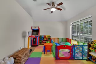 506 Carol Dr, Hutto, TX 78634 - Photo 8