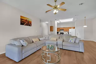 506 Carol Dr, Hutto, TX 78634 - Photo 20