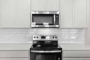 176 Wind Hl, Jarrell, TX 76537 - Photo 10