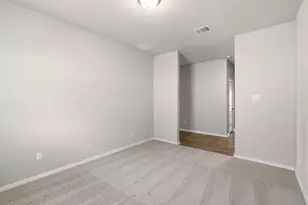 176 Wind Hl, Jarrell, TX 76537 - Photo 26