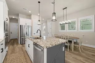 220 Monterey Oak Trl, Georgetown, TX 78628 - Photo 12