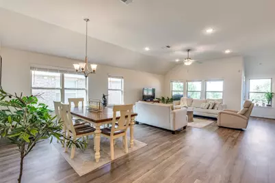 2212 McClendon Trail, Leander, TX 78641 - Photo 10