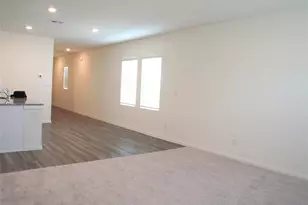 105 Mouflon Rd, Hutto, TX 78634 - Photo 10