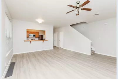 212 Sandstone Drive #H, Jarrell, TX 76537 - Photo 4