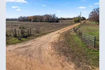 5040 County Road 320, Rockdale, TX 76567 - Photo 38