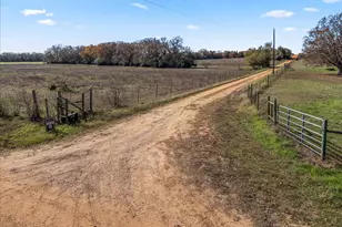 5040 Co Rd 320, Rockdale, TX 76567 - Photo 38