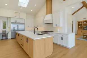 1178 Hidden Creek Dr, Dripping Springs, TX 78620 - Photo 8