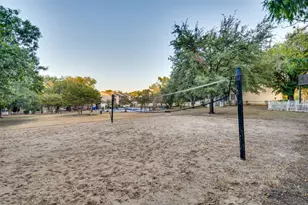1830 River Crossing Cir, Austin, TX 78741 - Photo 24
