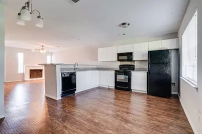 1830 River Crossing Circle #B, Austin, TX 78741 - Photo 8