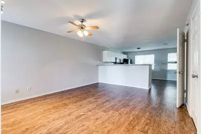 1830 River Crossing Circle #B, Austin, TX 78741 - Photo 4