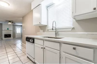 2311 Burleson Road A #B, Austin, TX 78741 - Photo 8