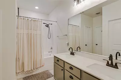 1008 Estes Park, Taylor, TX 76574 - Photo 14