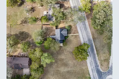 414 E Eblin Street, La Grange, TX 78945 - Photo 14