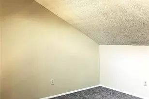 2210 Pearl St, Austin, TX 78705 - Photo 10