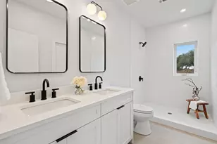 2 Shilo Cir, Wimberley, TX 78676 - Photo 26