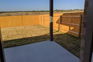 1413 Itzel Bnd, Leander, TX 78641 - Photo 24