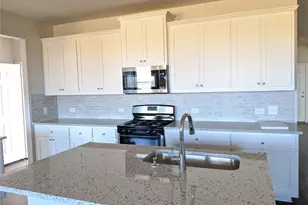 1413 Itzel Bnd, Leander, TX 78641 - Photo 6
