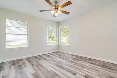 1800 Forestglade Drive, Austin, TX 78745 - Photo 10