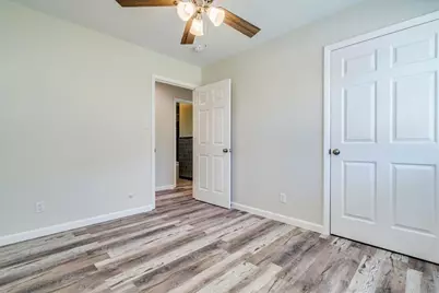 1800 Forestglade Drive, Austin, TX 78745 - Photo 14